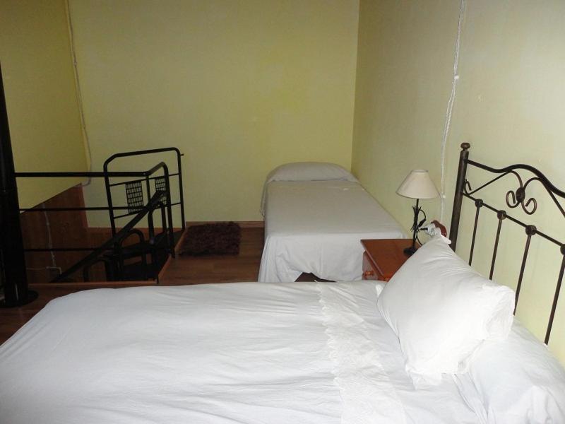 Hotel Rural Los Quinones Peralejos de las Truchas Pokoj fotografie